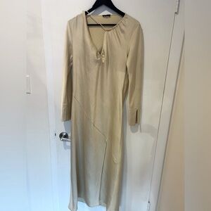 Massimo Dutti dress in beige gold